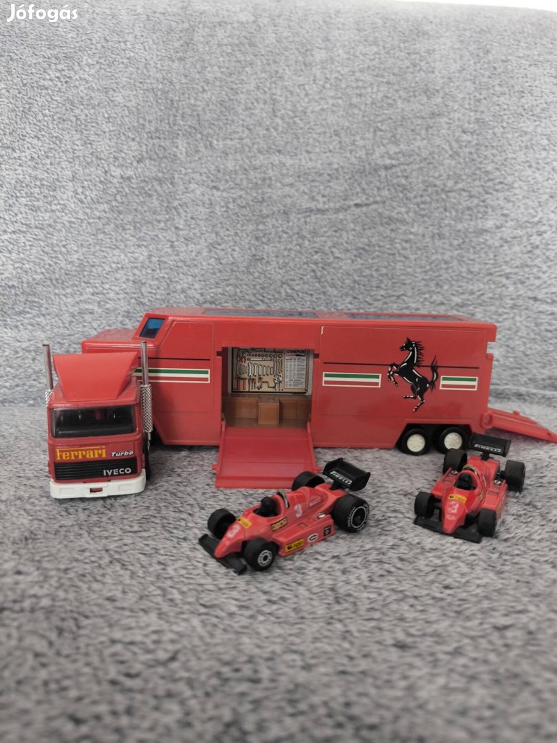 Matchbox Ferrari kamion 1984 eladó 