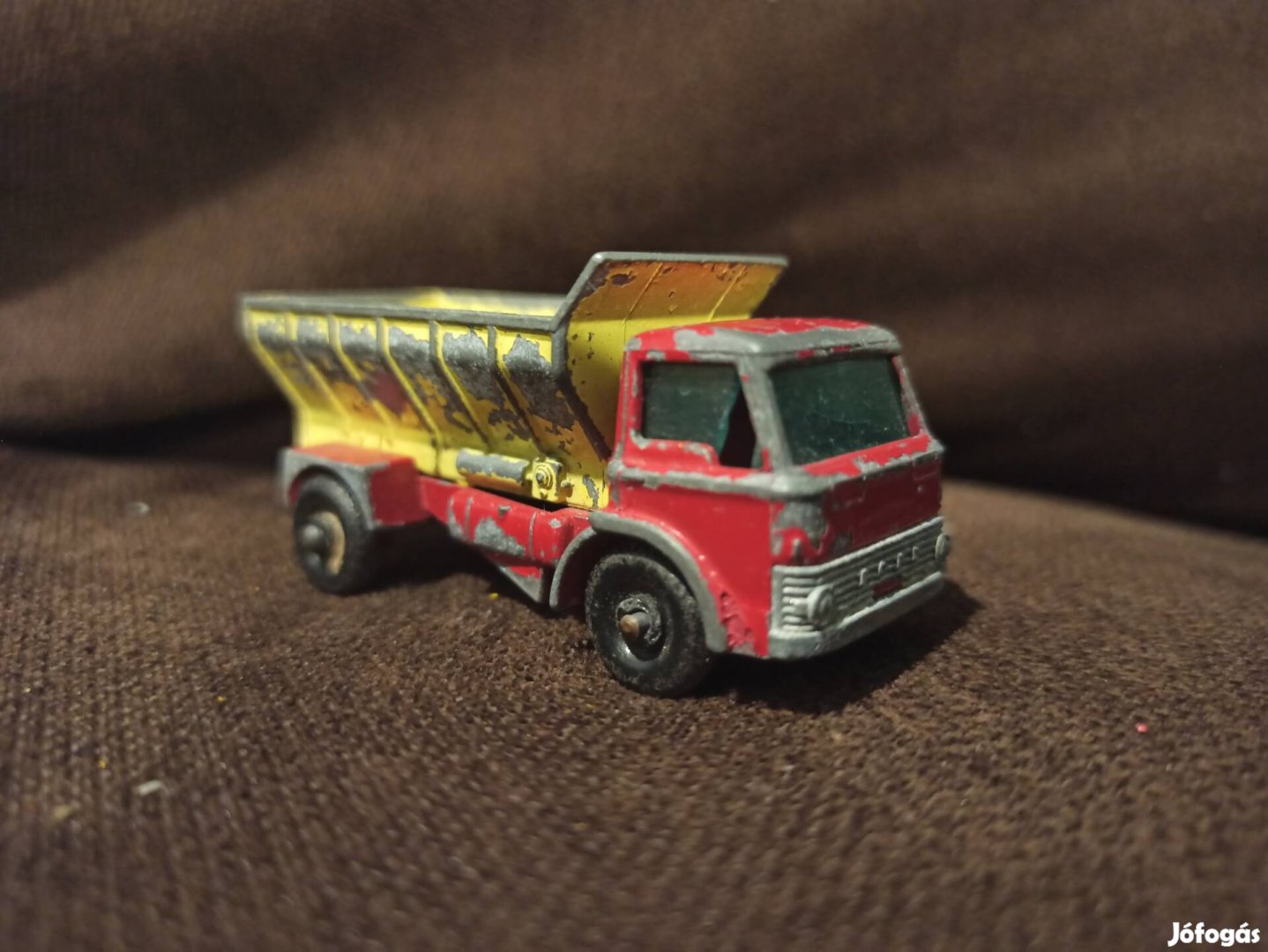 Matchbox Ford Grid-Spreading Truck (1966)