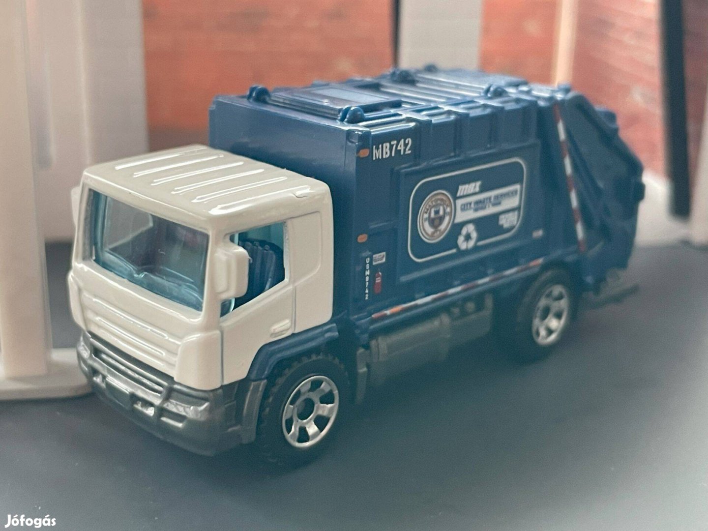 Matchbox Garbage Truck