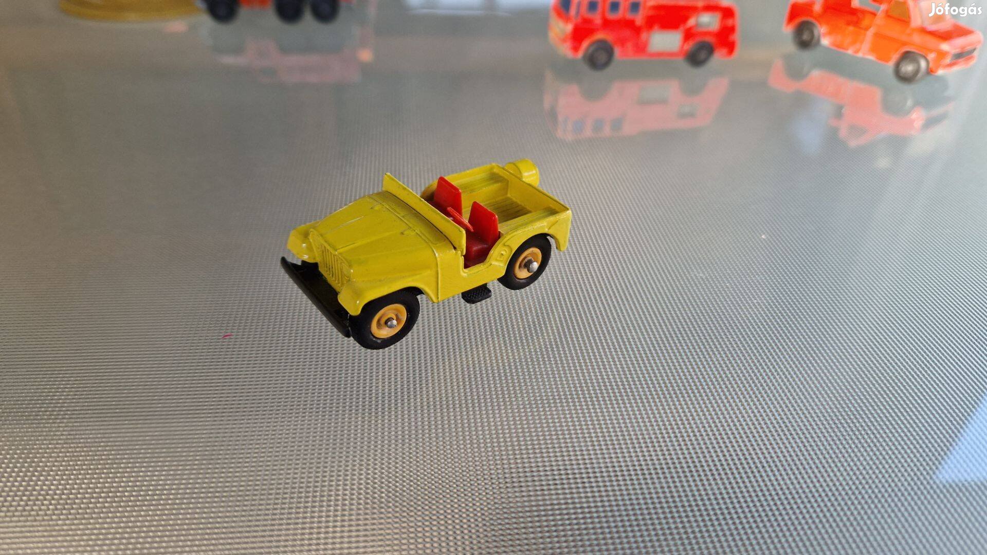 Matchbox Jeep Kisautó