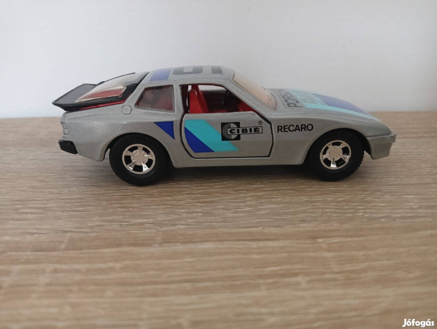 Matchbox K-98 Porsche 944