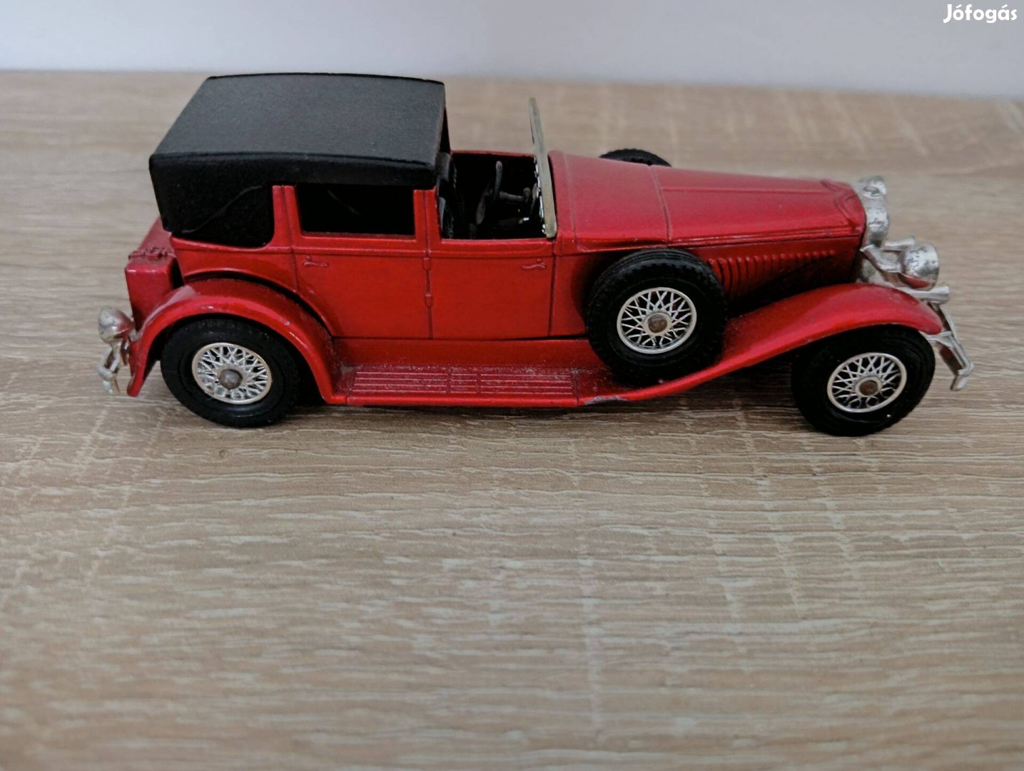 Matchbox Lesney 1930 Model "J" Duesenberg Town Car Red