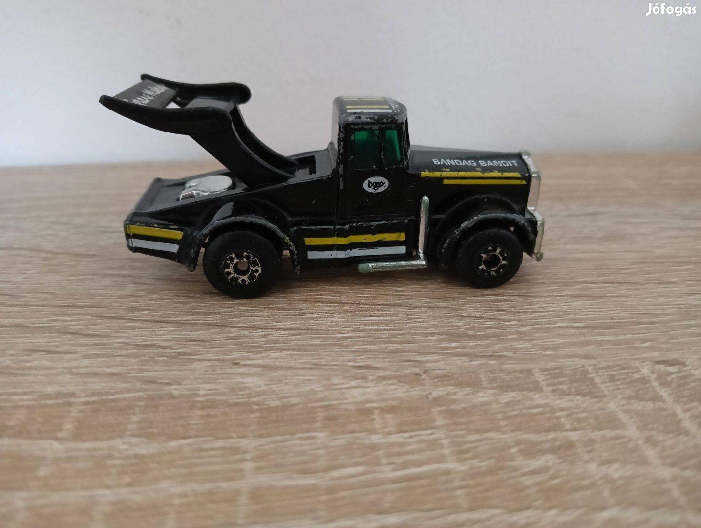 Matchbox Lesney superfast bandag bandit black Kenworth truck