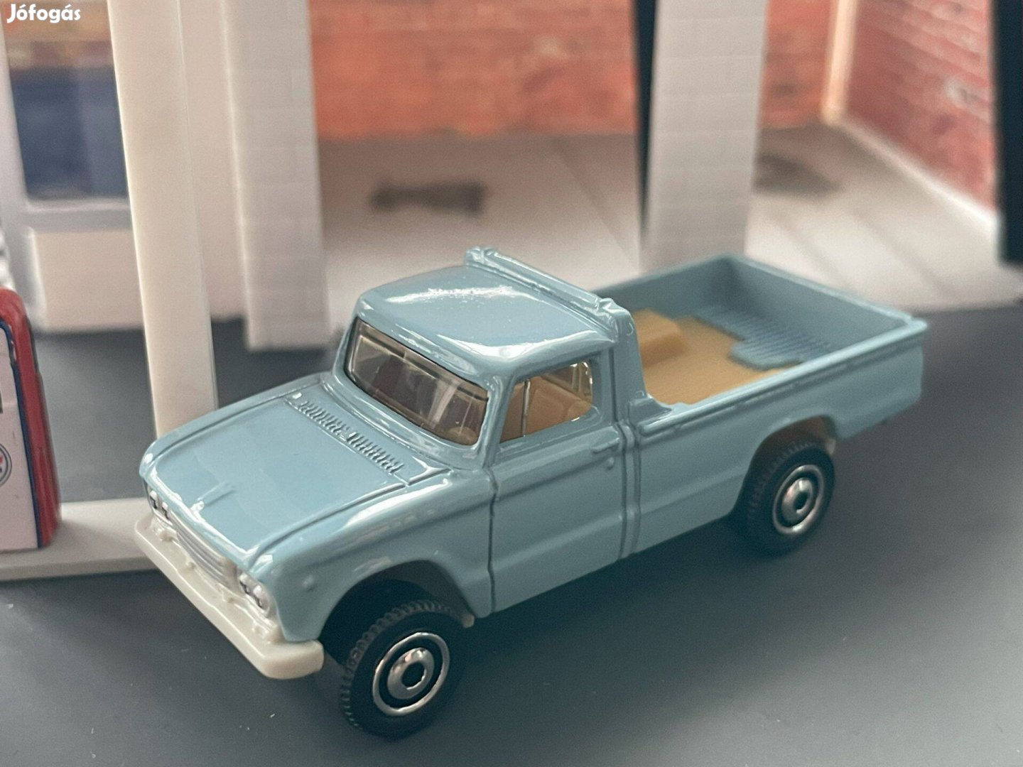 Matchbox Nissan Junior