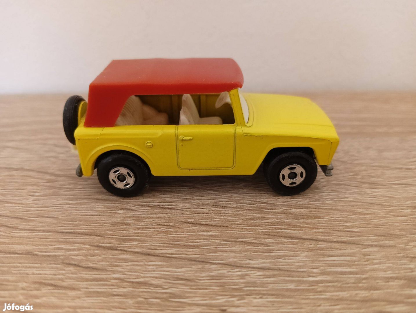 Matchbox No.18 Field Car Yellow