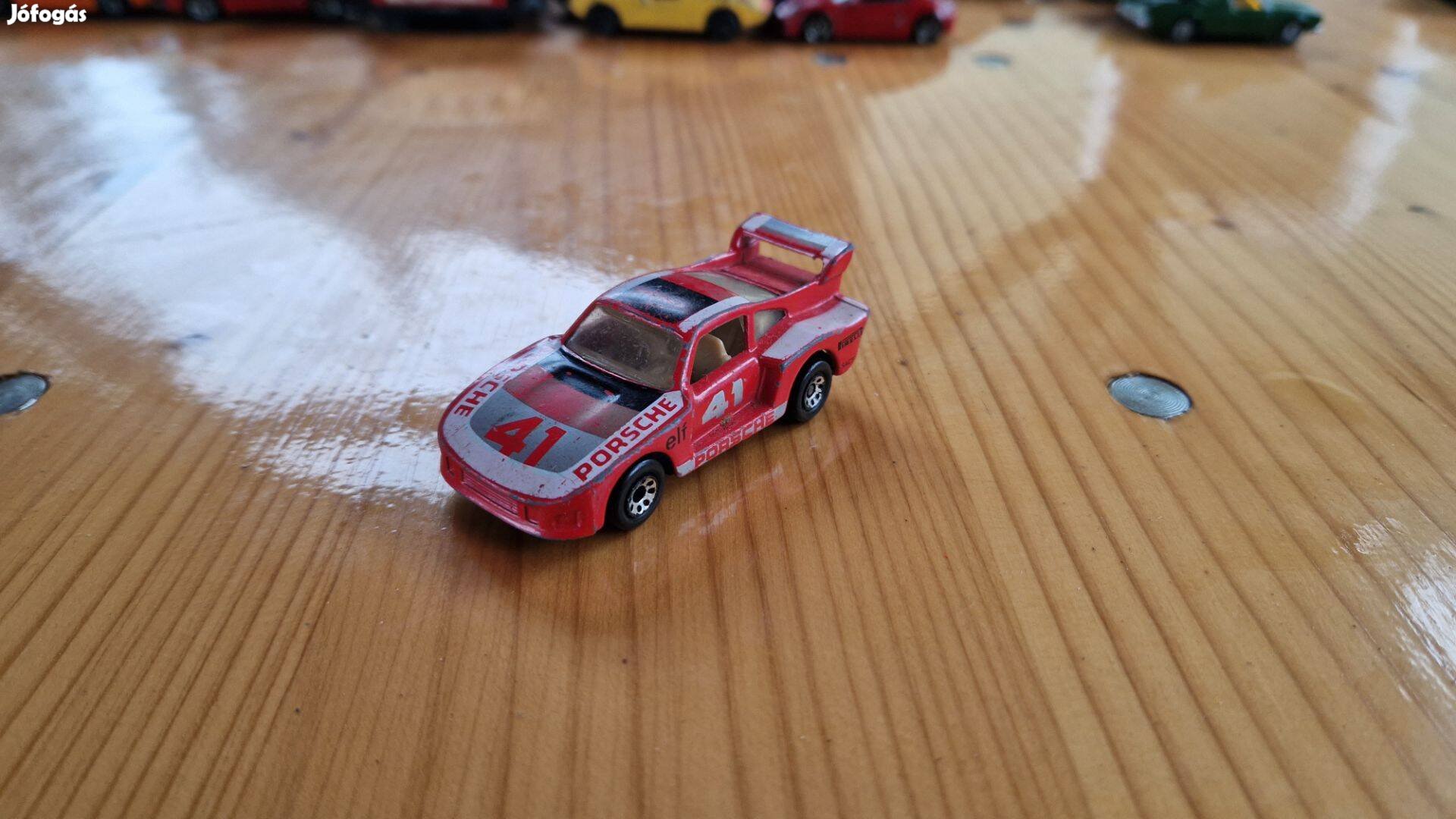 Matchbox Porsche 935 Racing Kisautó