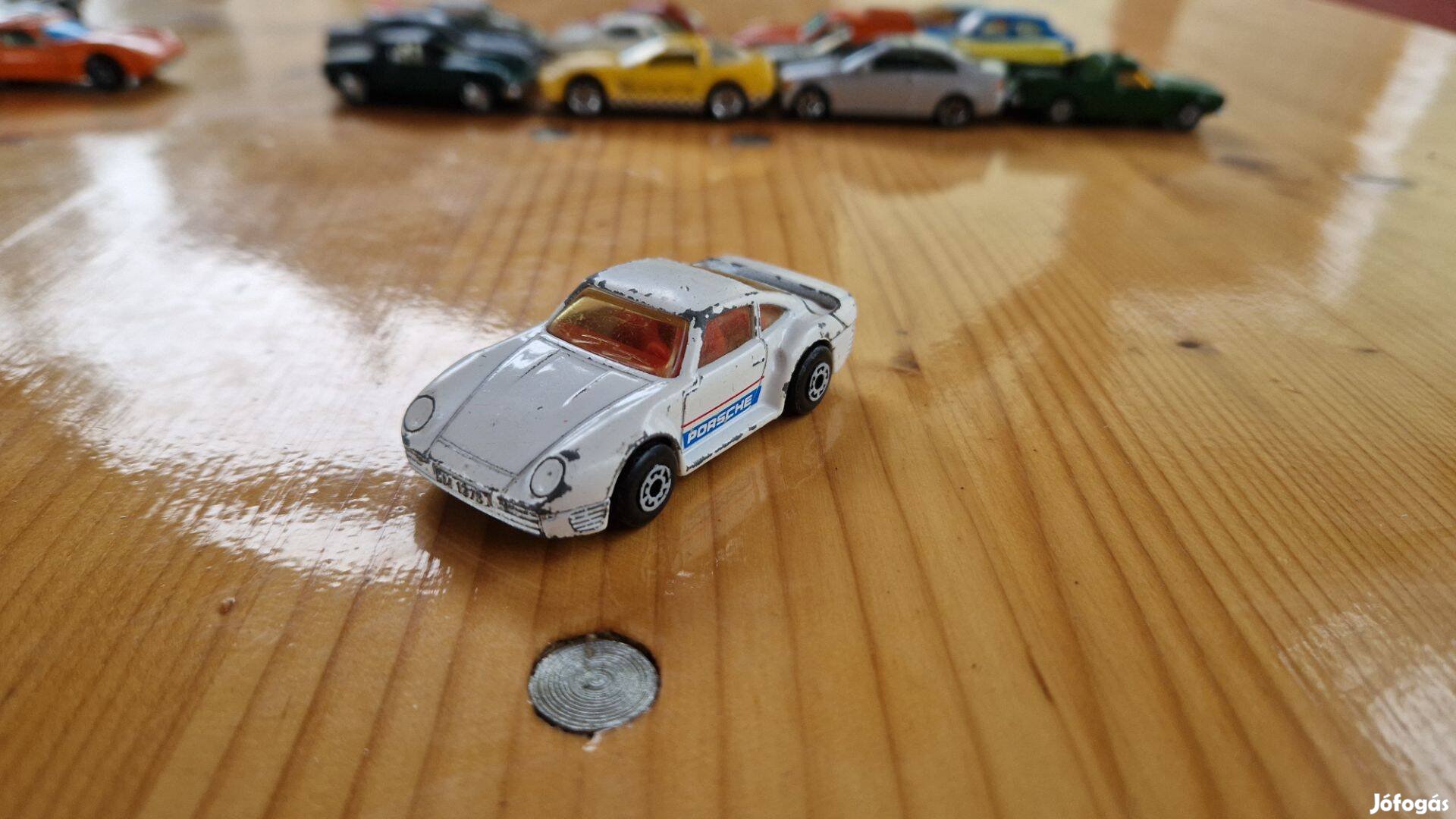 Matchbox Porsche 959 fehér Kisautó