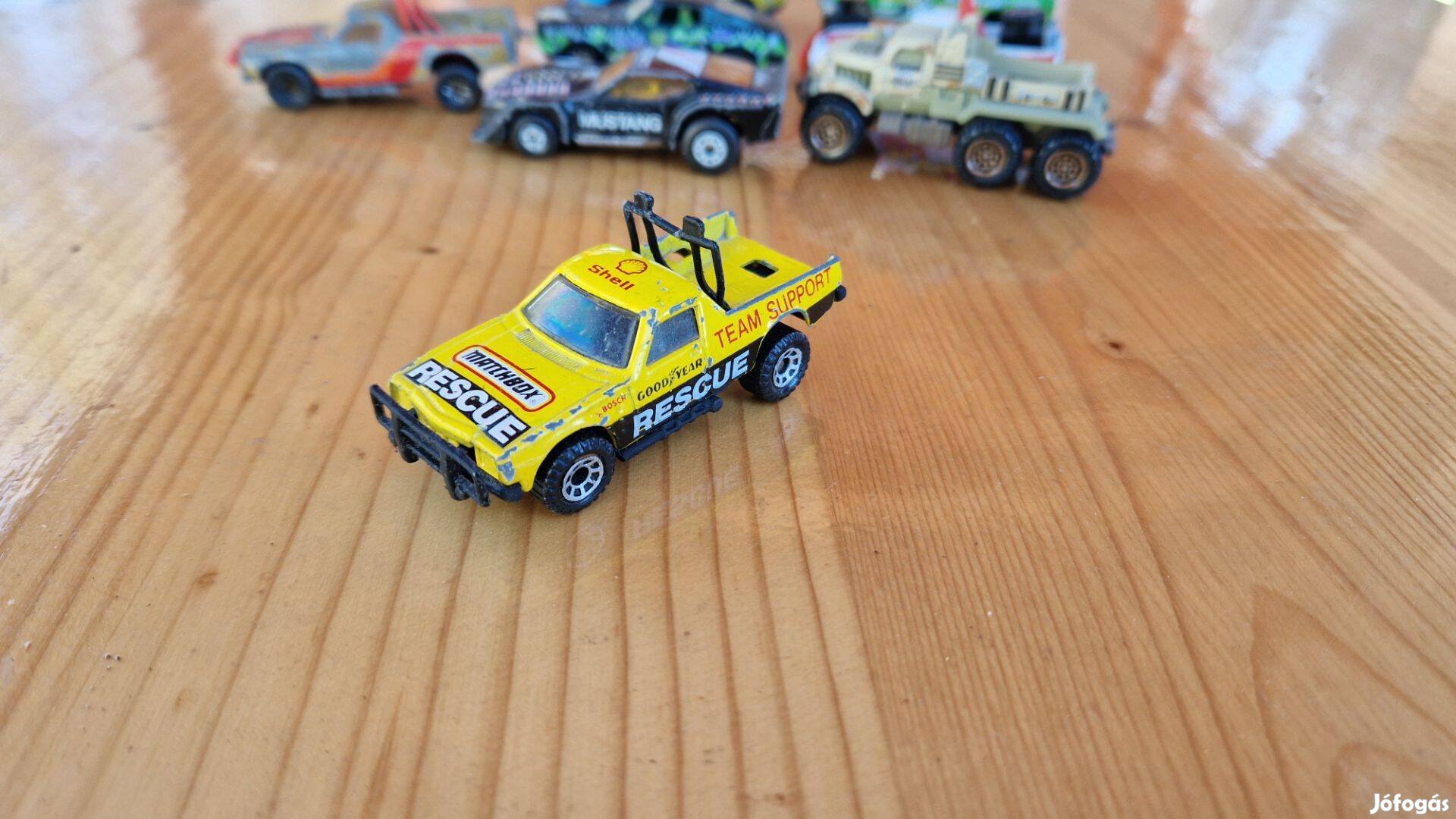 Matchbox Ruff Trek Kisautó 3 db! többféle szín