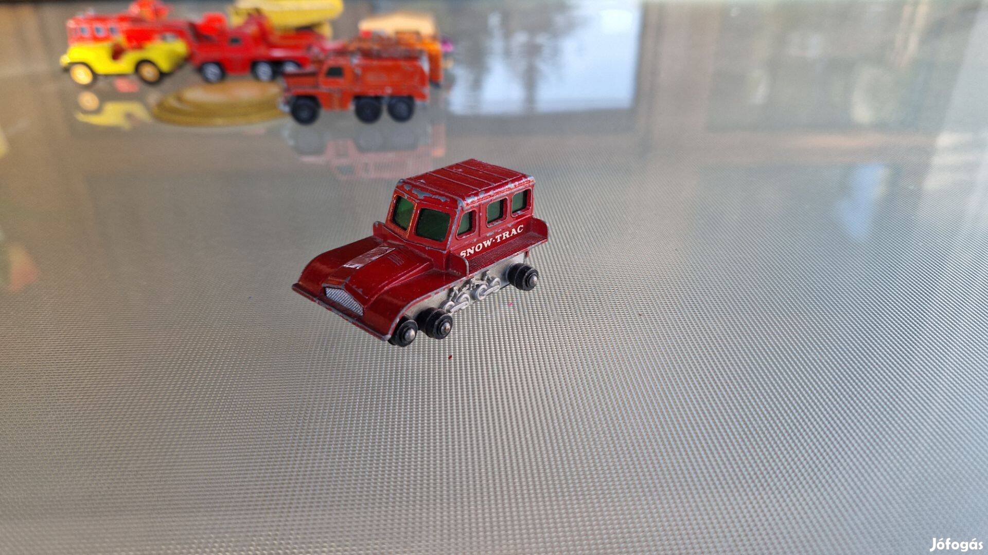 Matchbox Snow Trac Kisautó