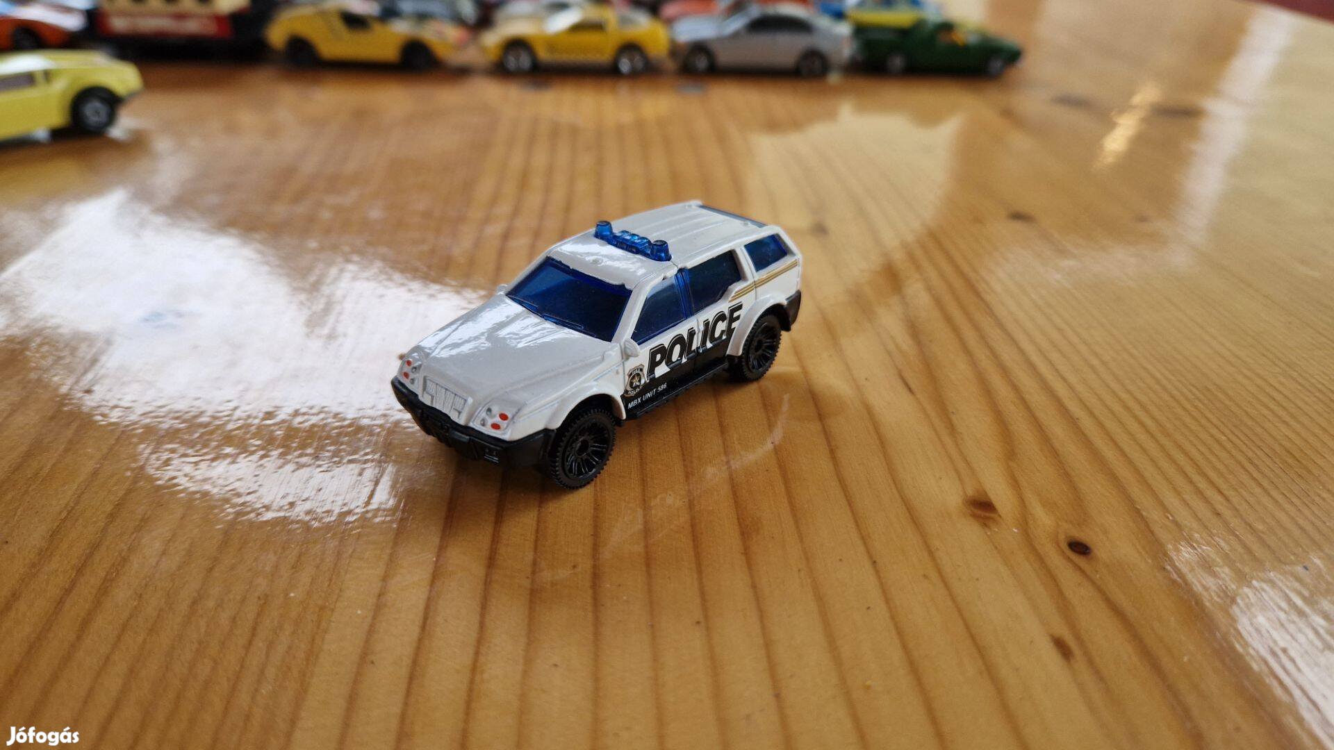 Matchbox Sport SUV Kisautó