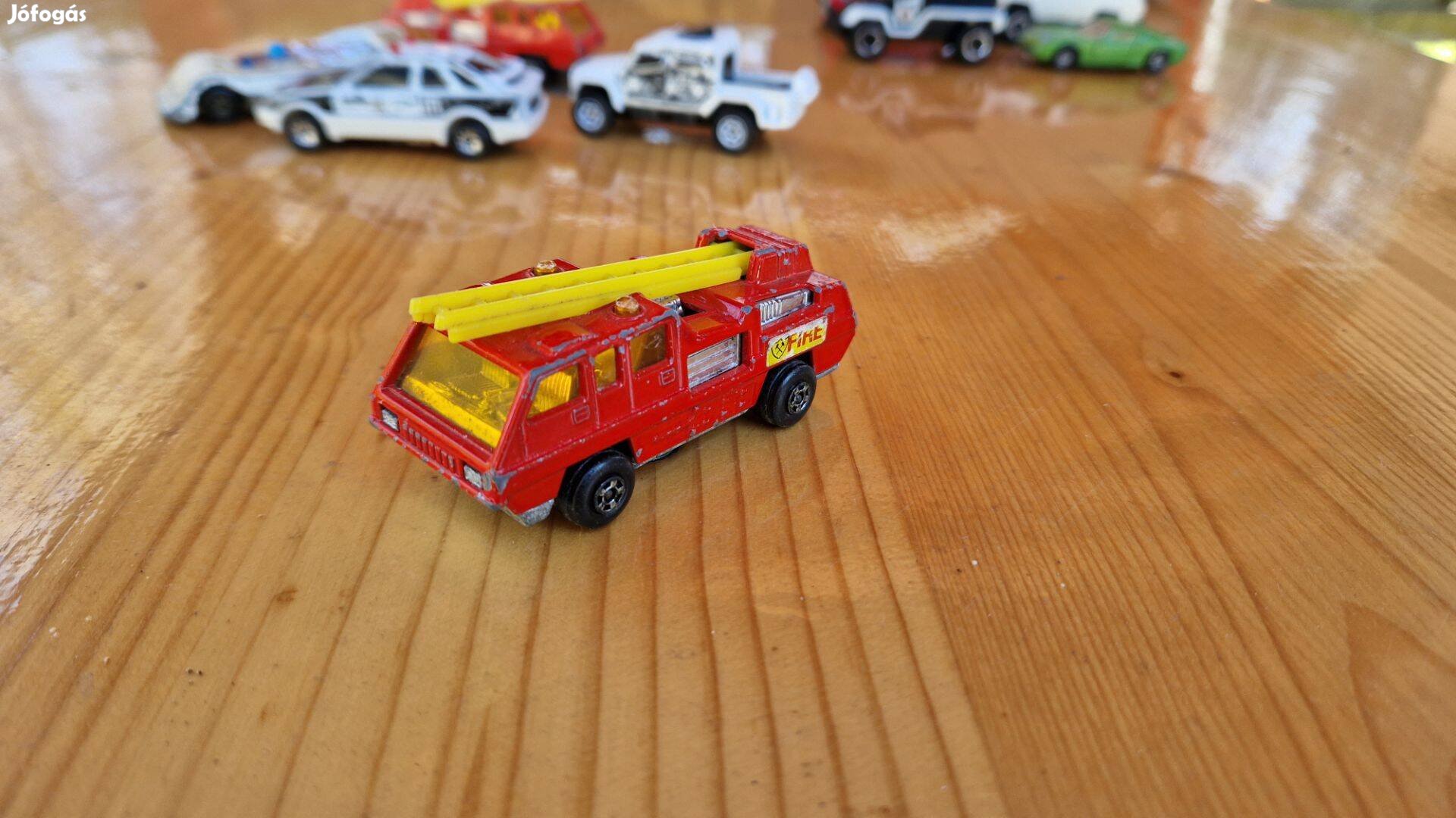 Matchbox Superfast Blaze Buster Kisautó 2 db!