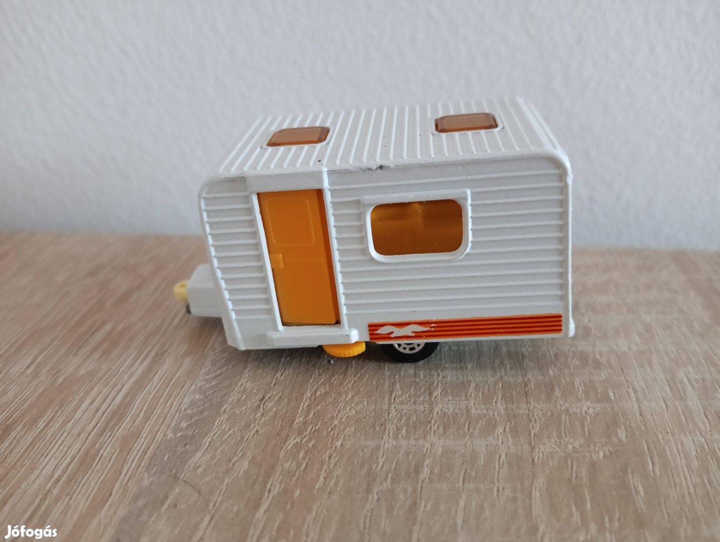 Matchbox Superfast Caravan 31 White