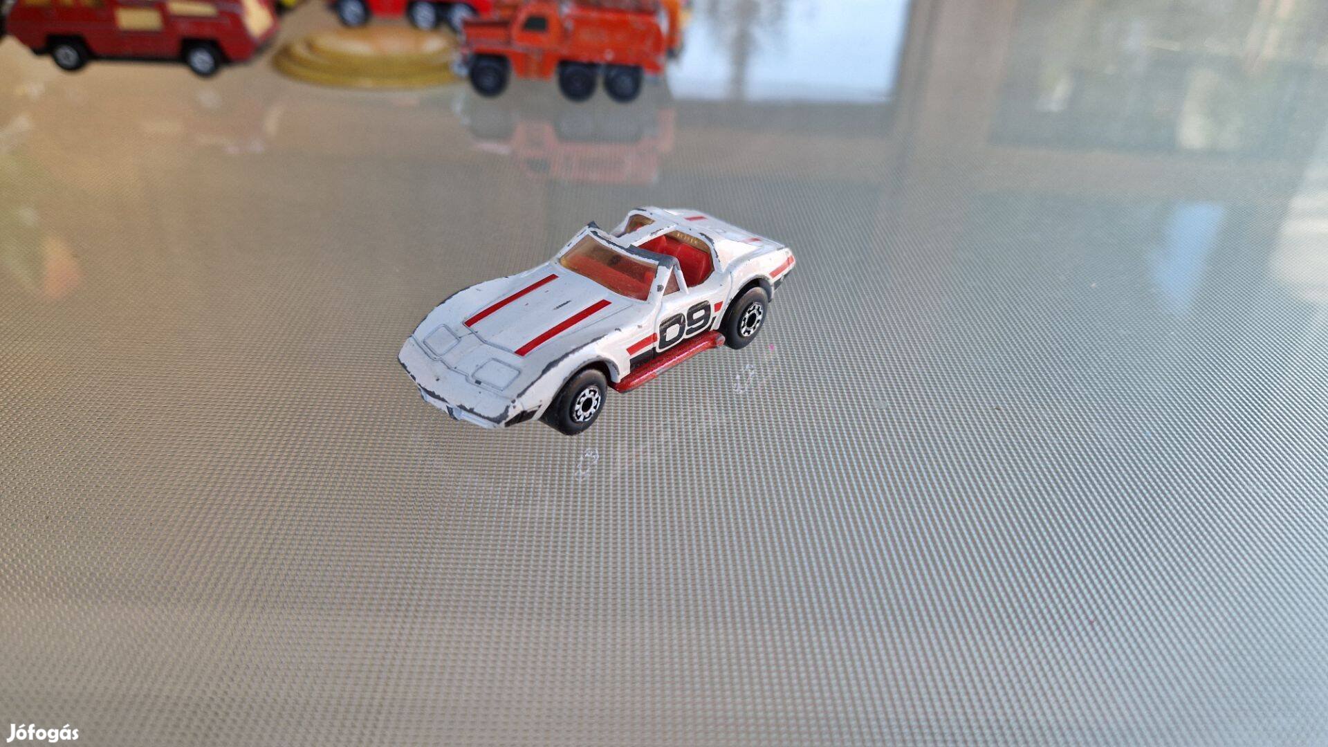 Matchbox Superfast Chevrolet Corvette Kisautó Többféle!