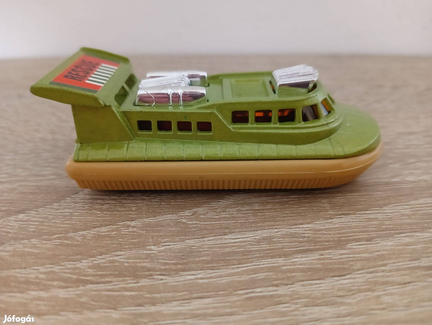 Matchbox Superfast MB2- Rescue Hovercraft