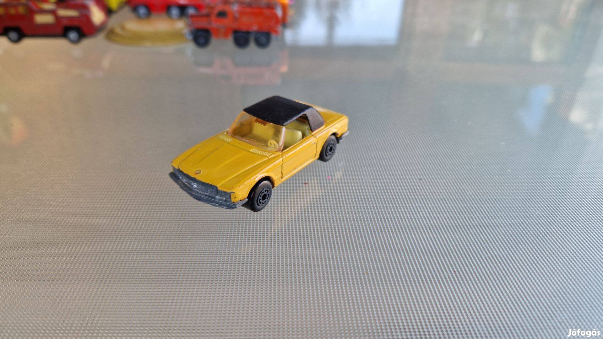 Matchbox Superfast Mercedes-Benz 350 SL Kisautó Többféle szín!