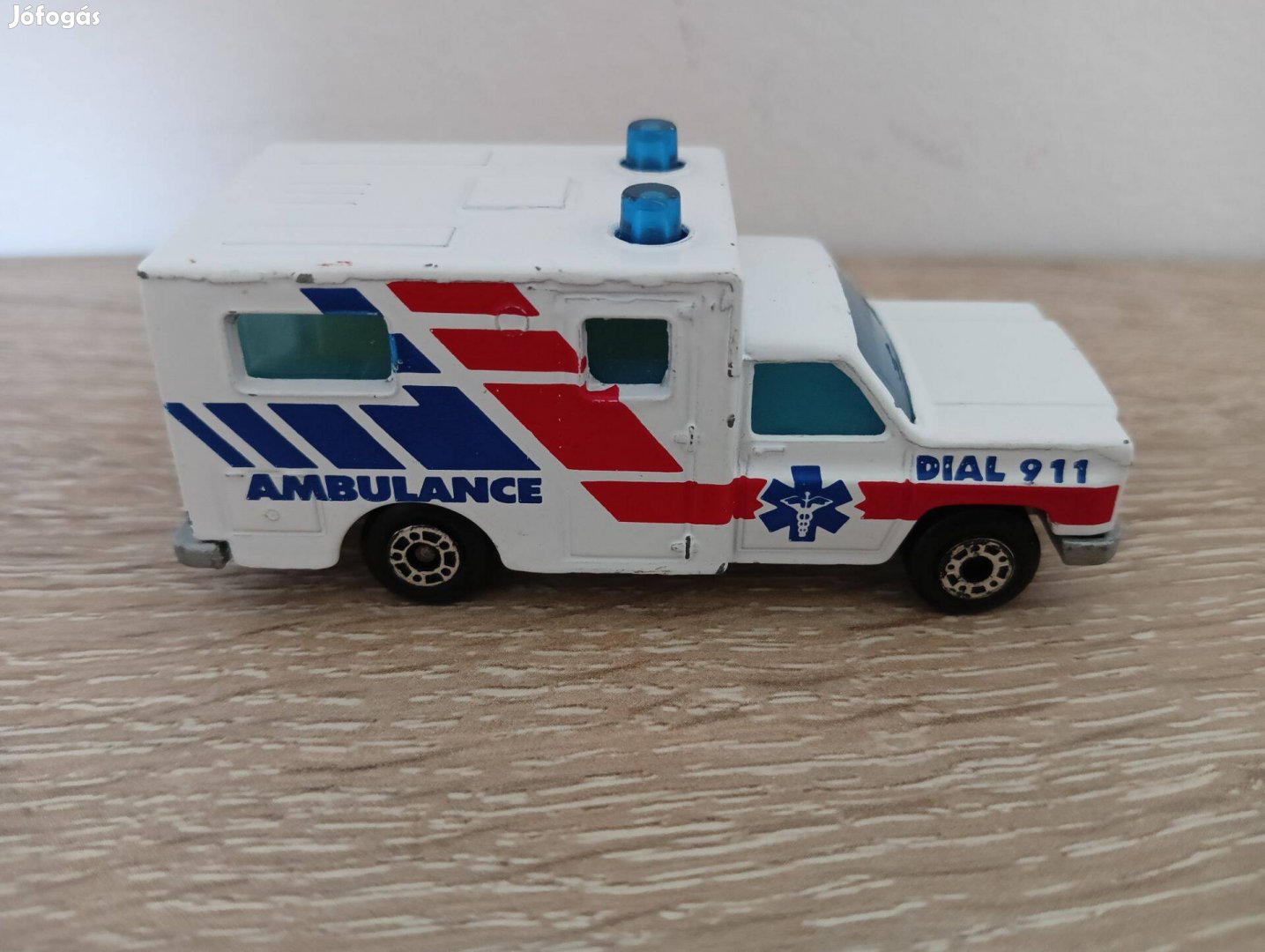 Matchbox Superfast Nr 41 Ambulance Dial 911