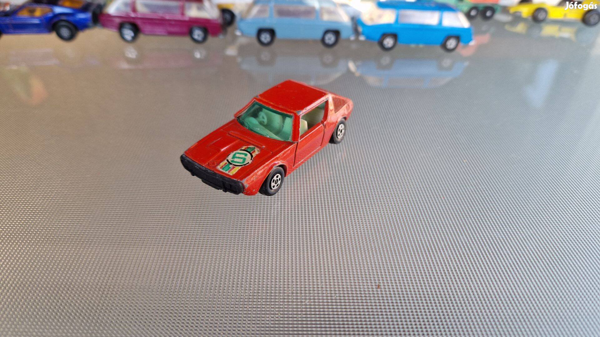 Matchbox Superfast Renault 17 TL Kisautó