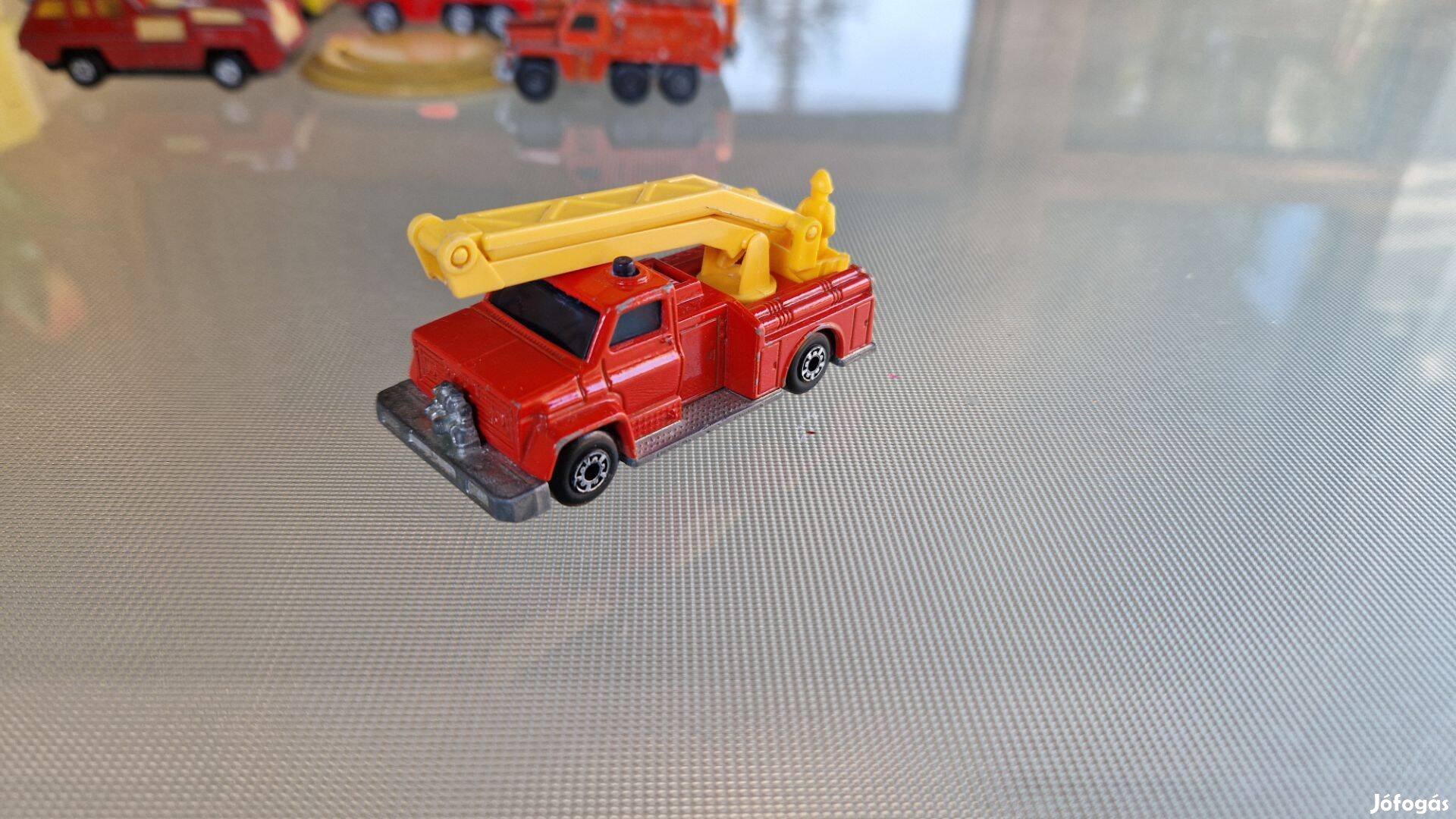 Matchbox Superfast Snorkel Fire Engine Kisautó Több darab 2 db