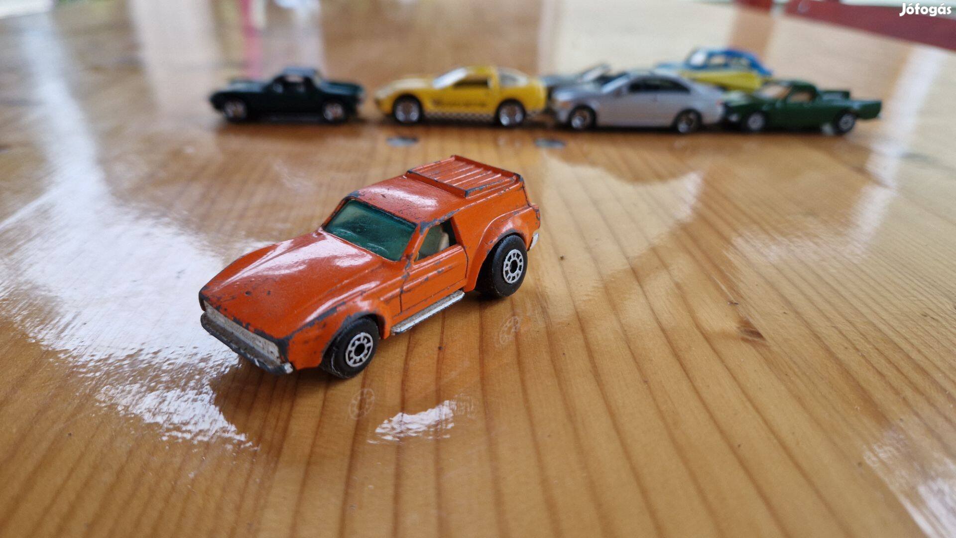 Matchbox Superfast Vantastic Kisautó