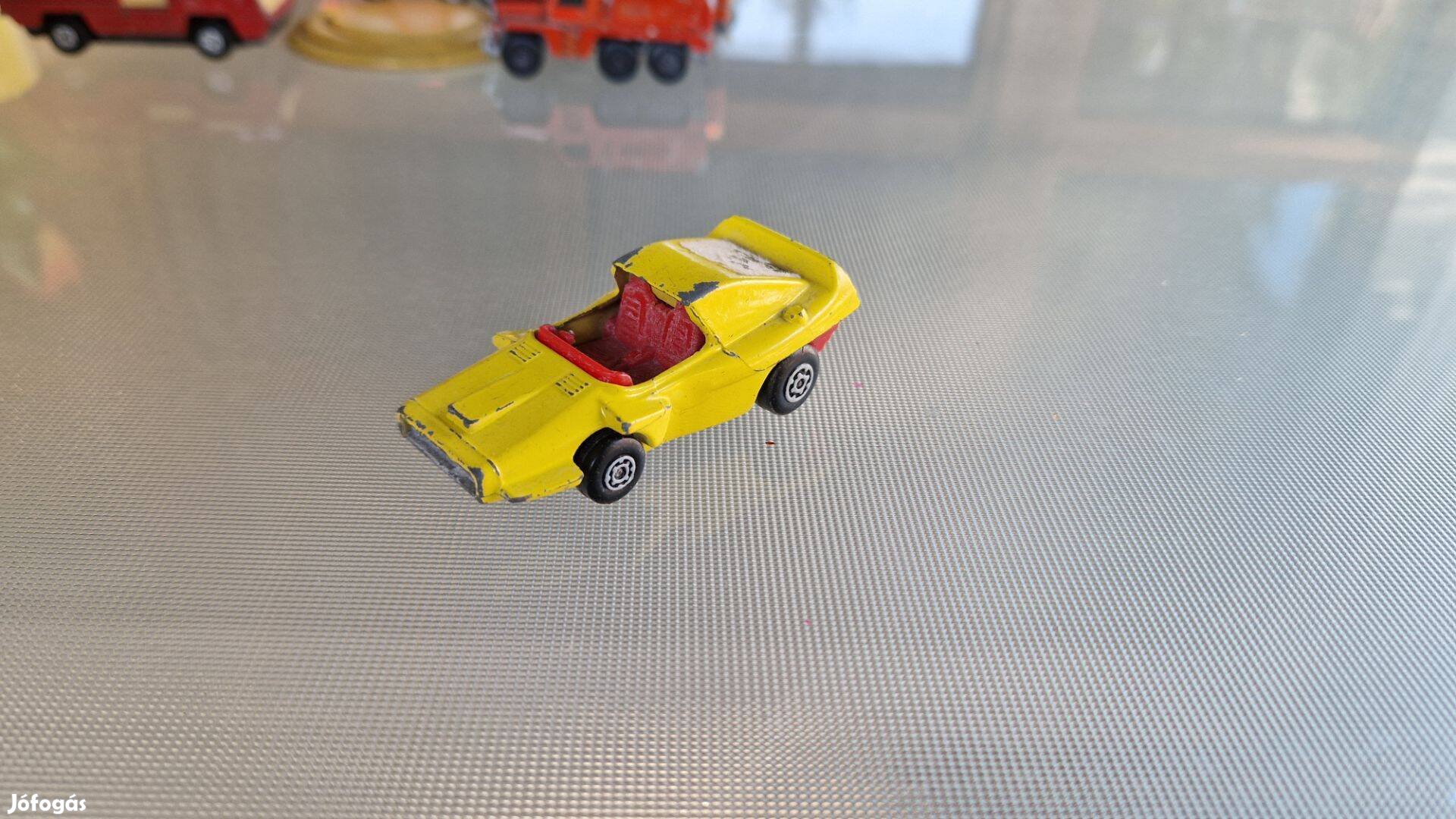 Matchbox Superfast Woosh-N-Push Kisautó