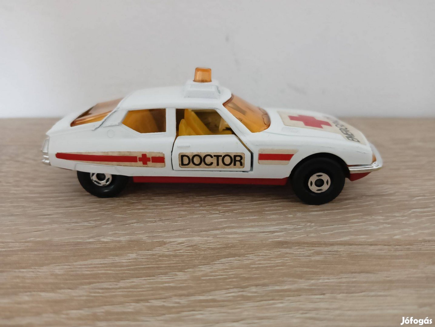 Matchbox Superking K-62 Citroen SM "Emergency Doctor"