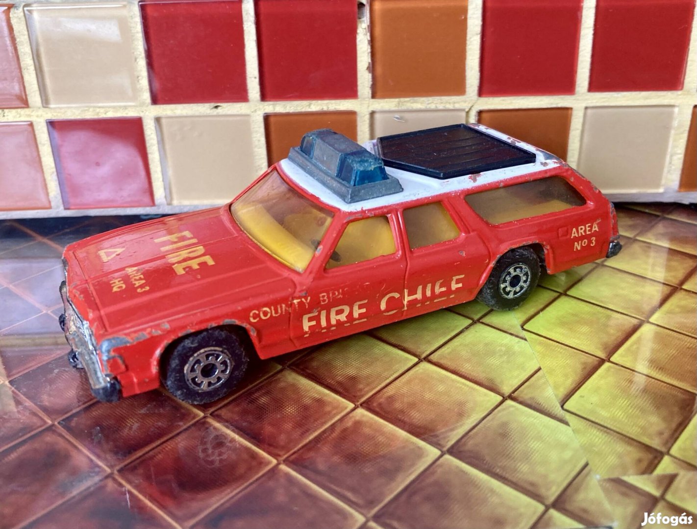 Matchbox Superkings Dodge Monaco Estate Fire Chief