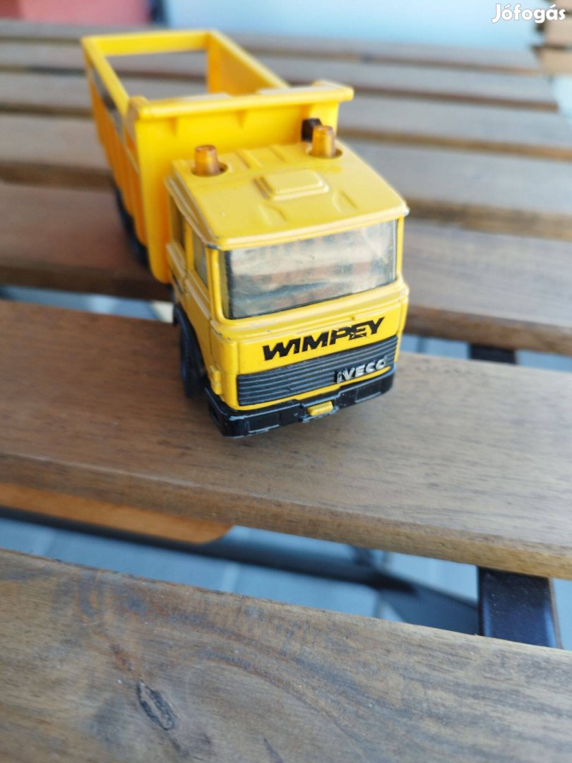 Matchbox Superkings K-139 Wimpey Iveco billenős teherautó modell