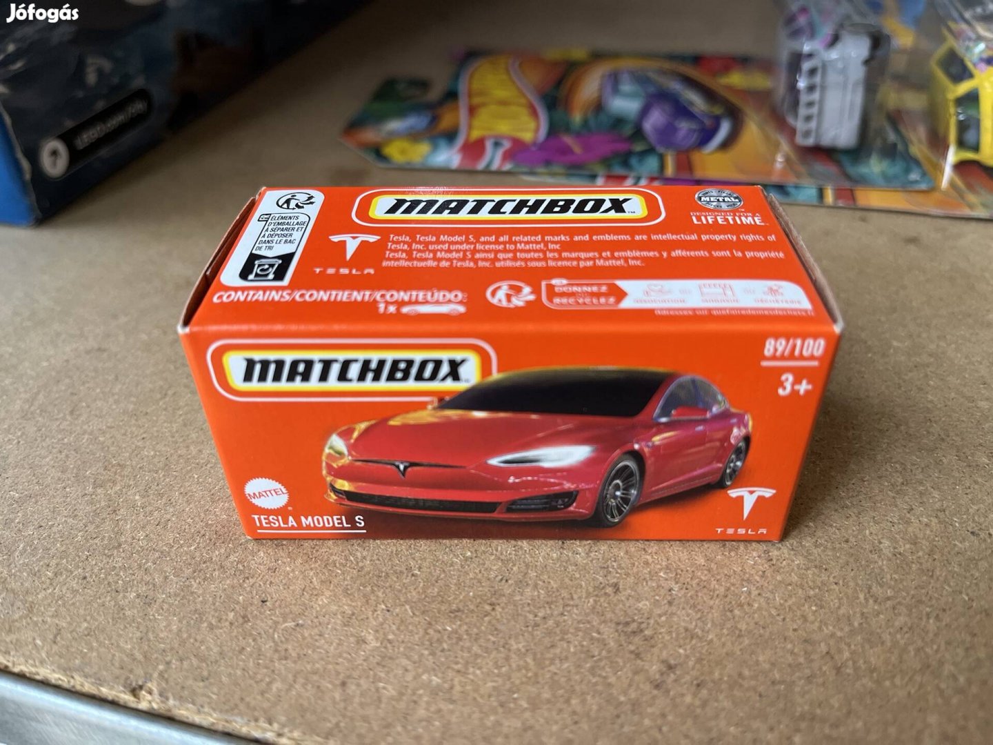 Matchbox Tesla Model S Új papírdobozos