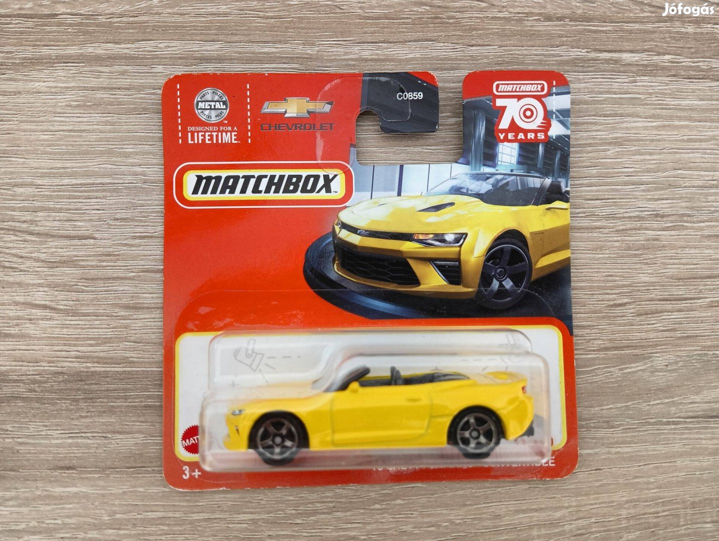 Matchbox Yellow Chevy Camaro Cabrio 33/100