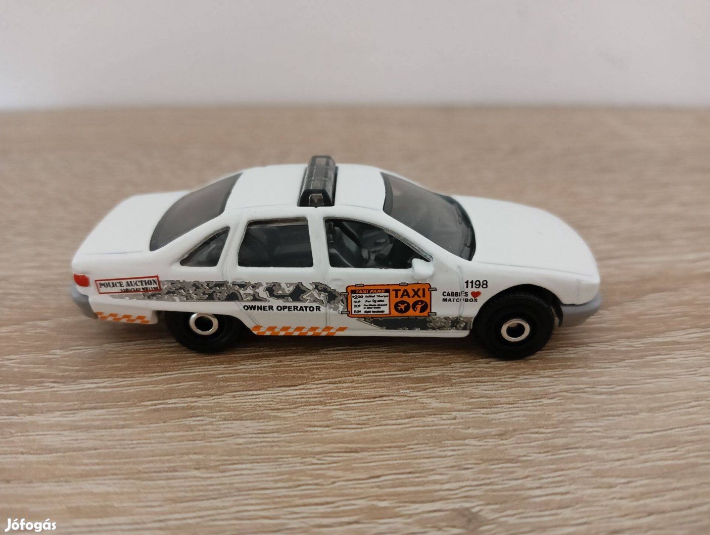 Matchbox '94 Chevy Caprice Police "Bosque Security" "Taxi"