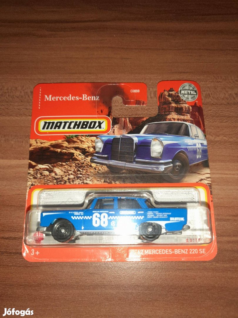 Matchbox: '62 Mercedes-benz 220 SE Bontatlan 2021