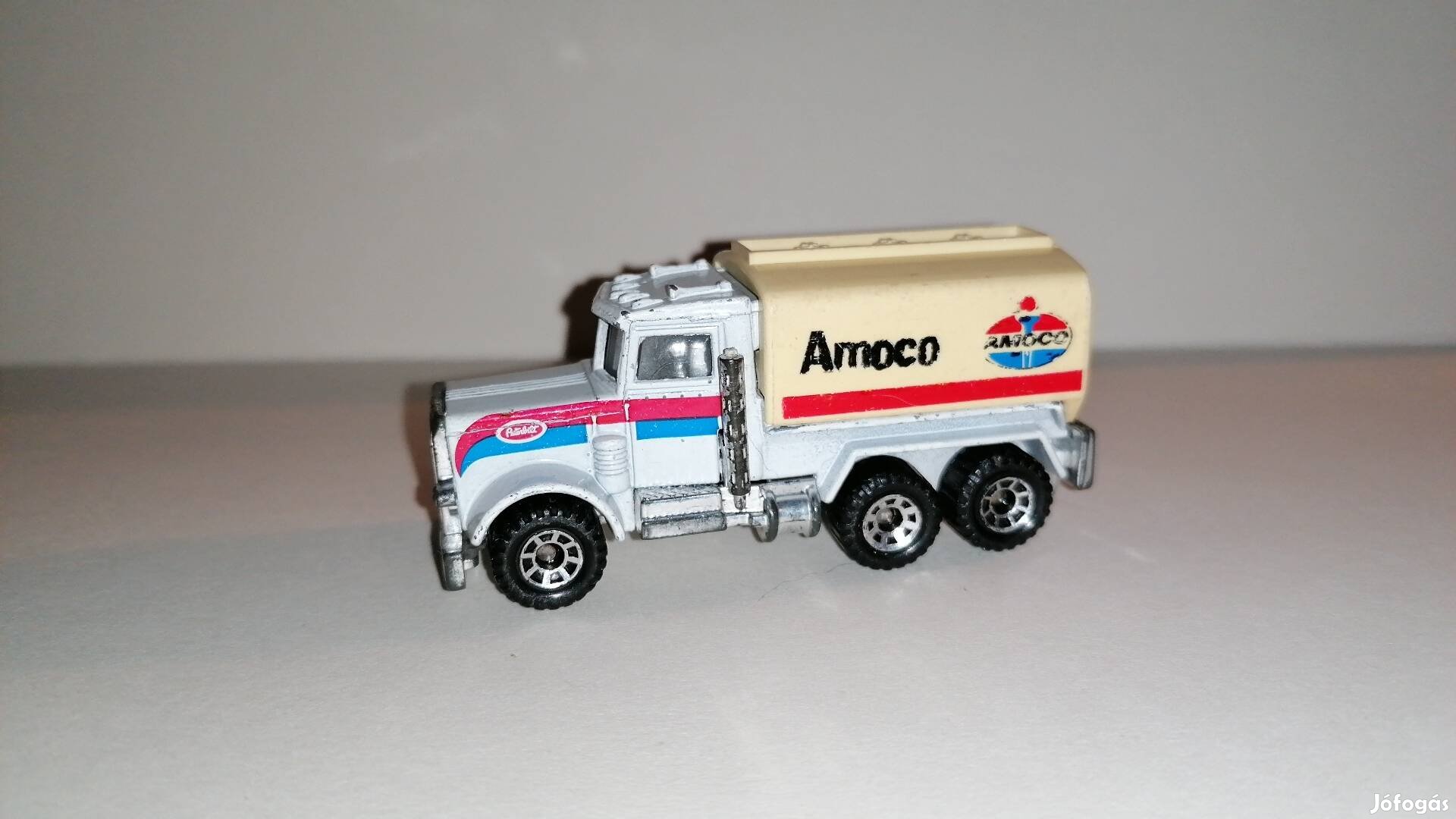 Matchbox - Peterbilt (1981 Made in Macau) 