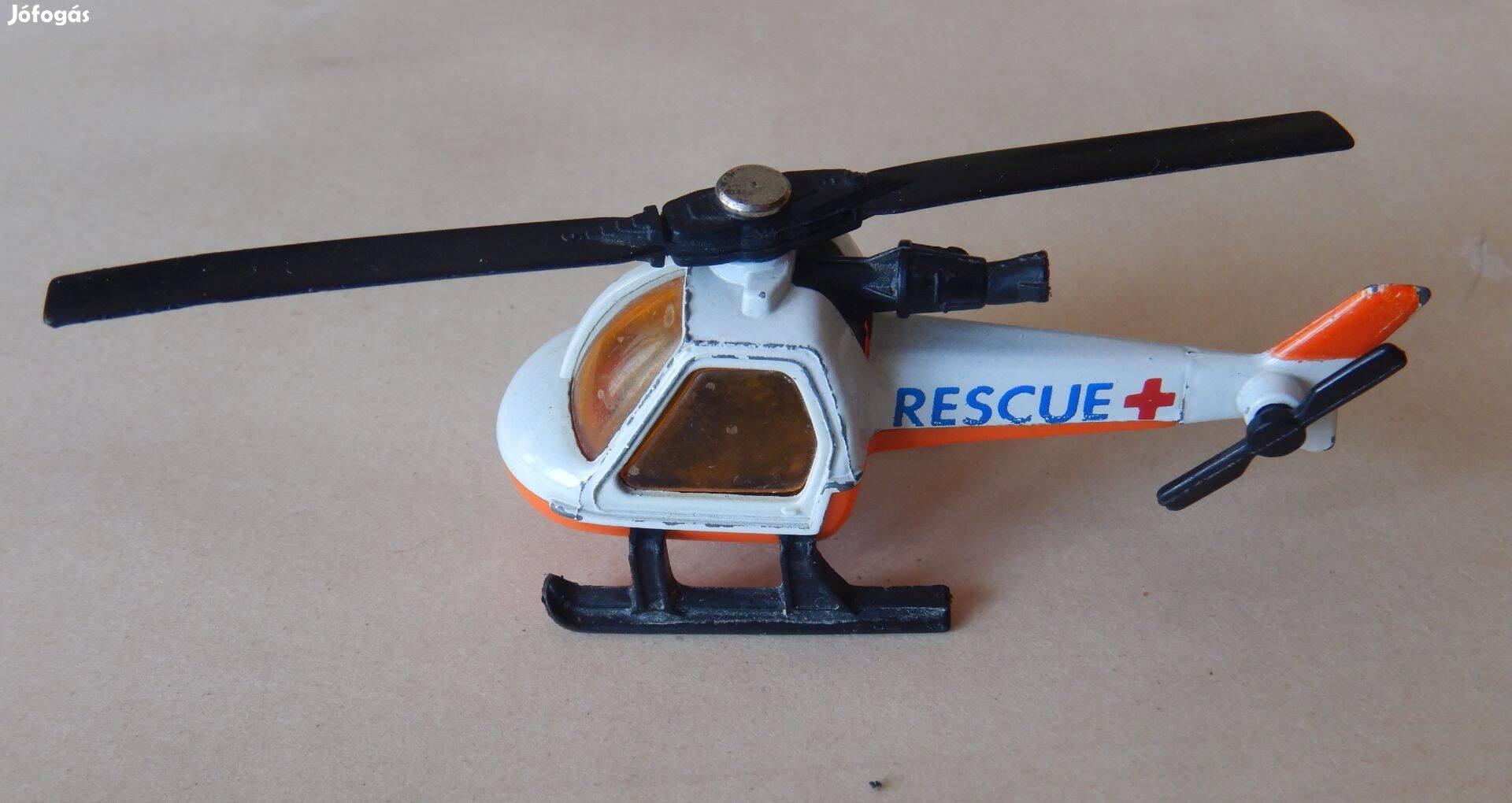 Matchbox mentőhelikopter