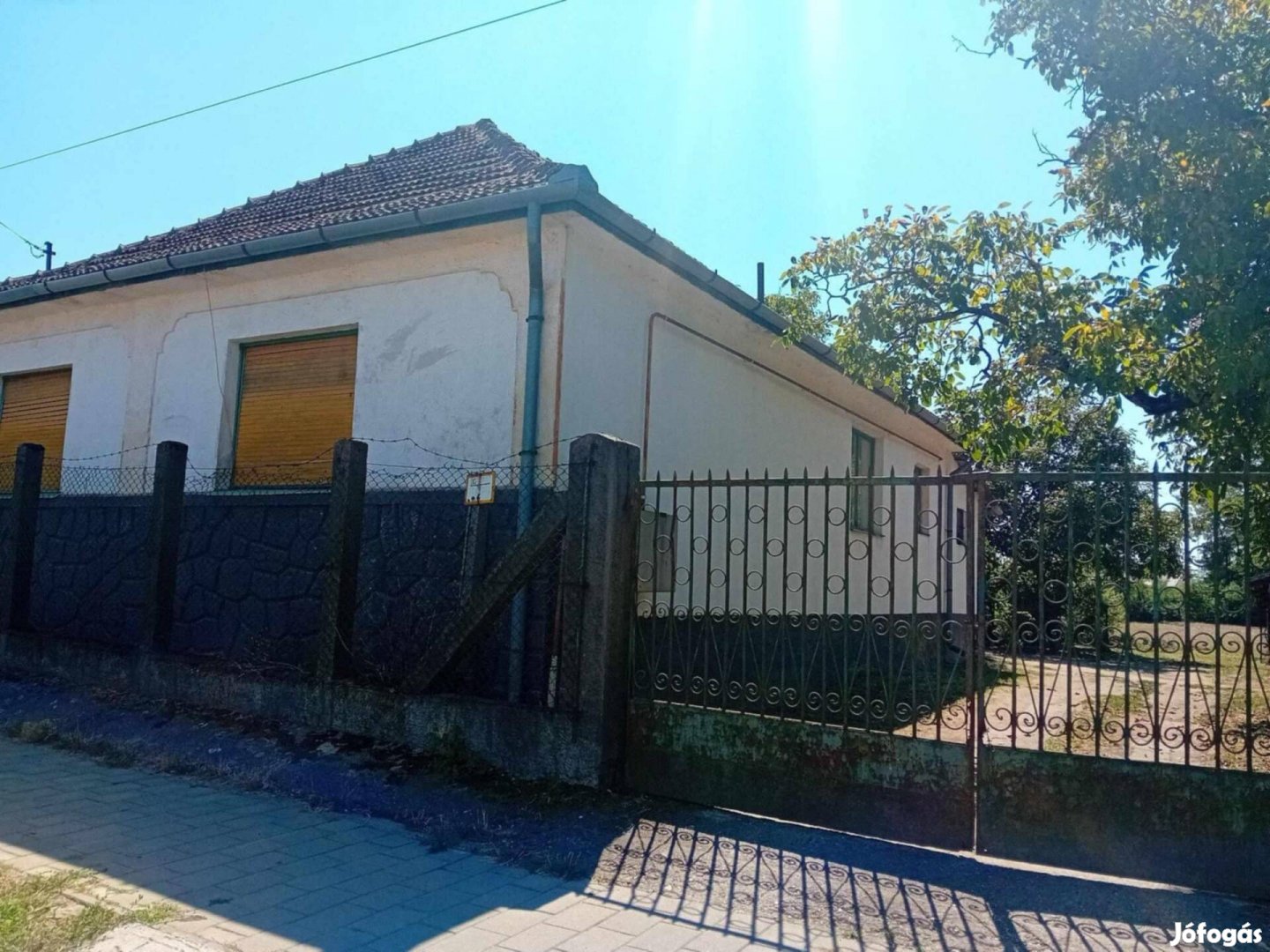 Mátészalkán családi kertes ház eladó!