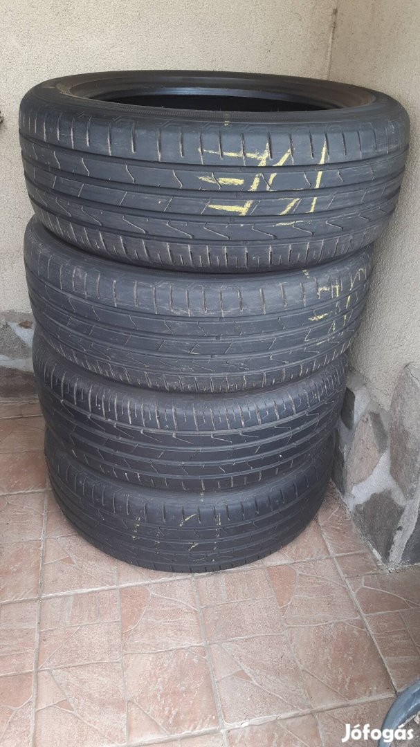 Máteszalkán nyári gumi eladó!