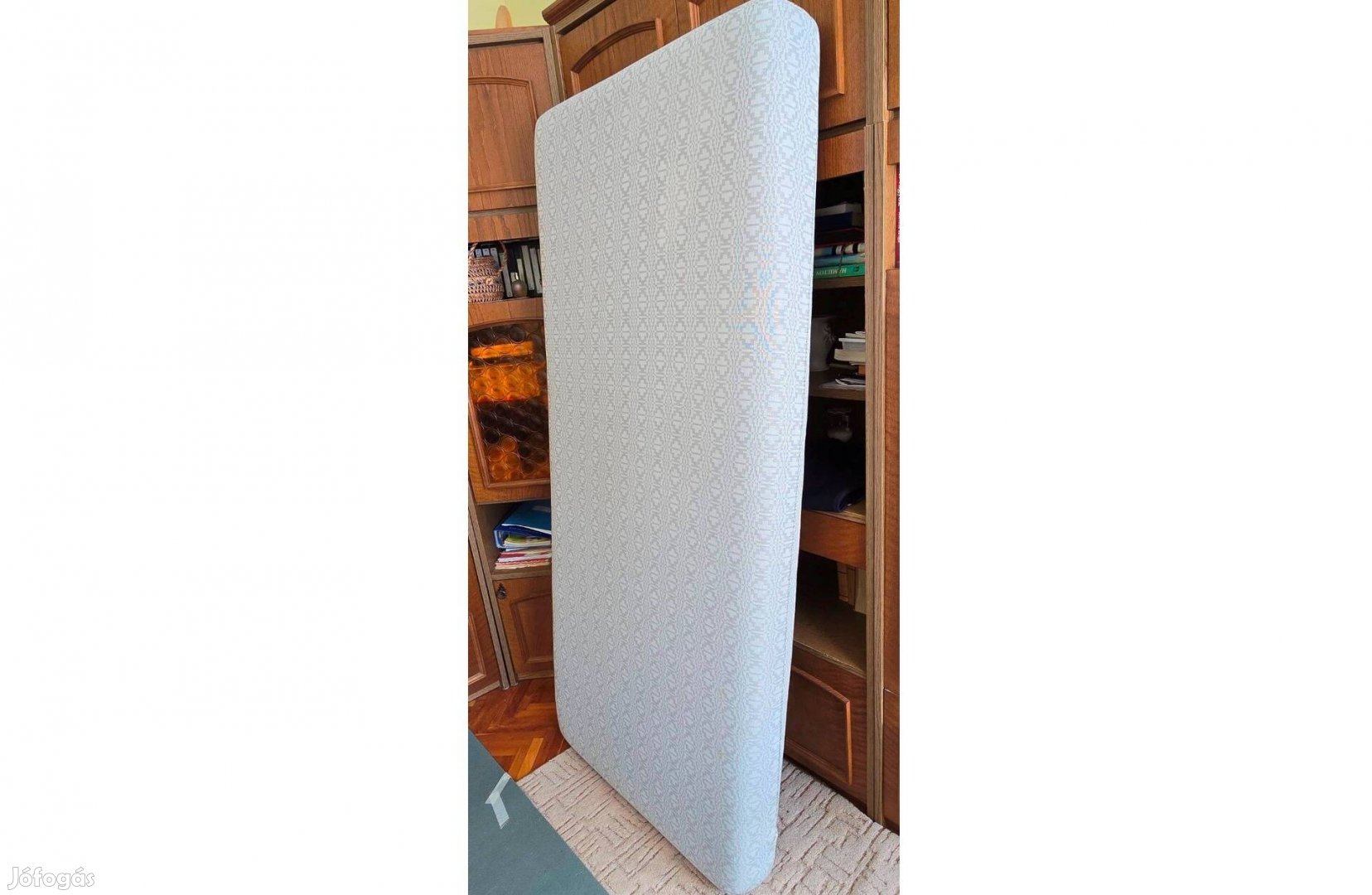 Matrac, ágy szivacs levehető huzattal 190x90x15cm