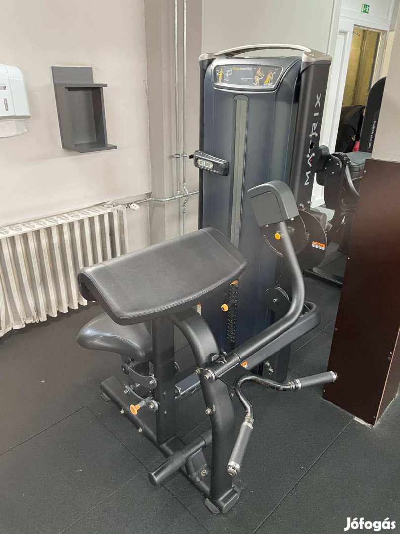 Matrix versa konditermi bicepsz gép