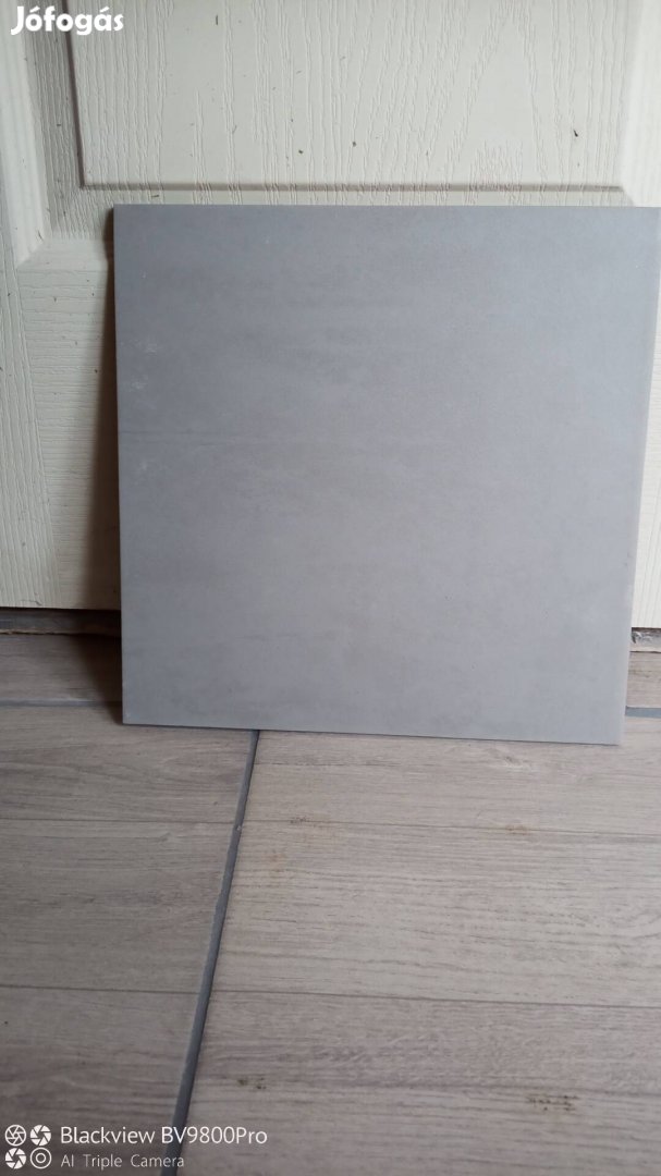 Matt szürke járólap 30x30