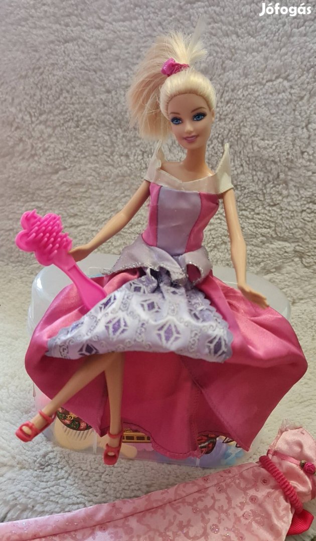 Mattel Barbie baba, + ruhával és kiegészítőkkel, 1999- ben gyártott