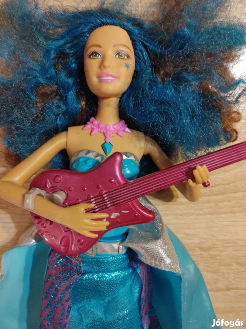 Mattel Barbie in Rock N Royal -magyarul énekel