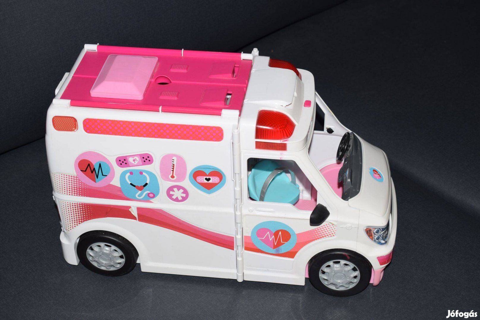 Mattel Barbie mentőautó fénnyel,és hanggal