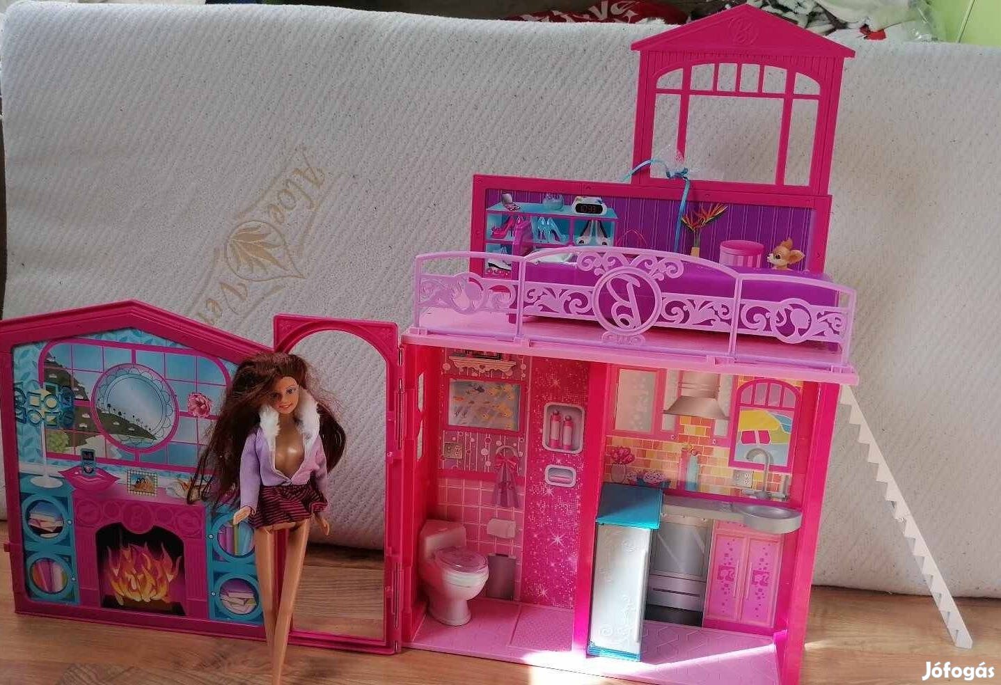 Mattel Barbie összecsukható tengerparti babaház