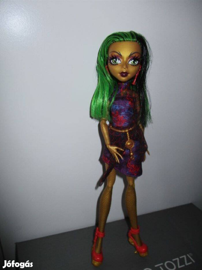 Mattel Monster high baba sárkány jinafire long