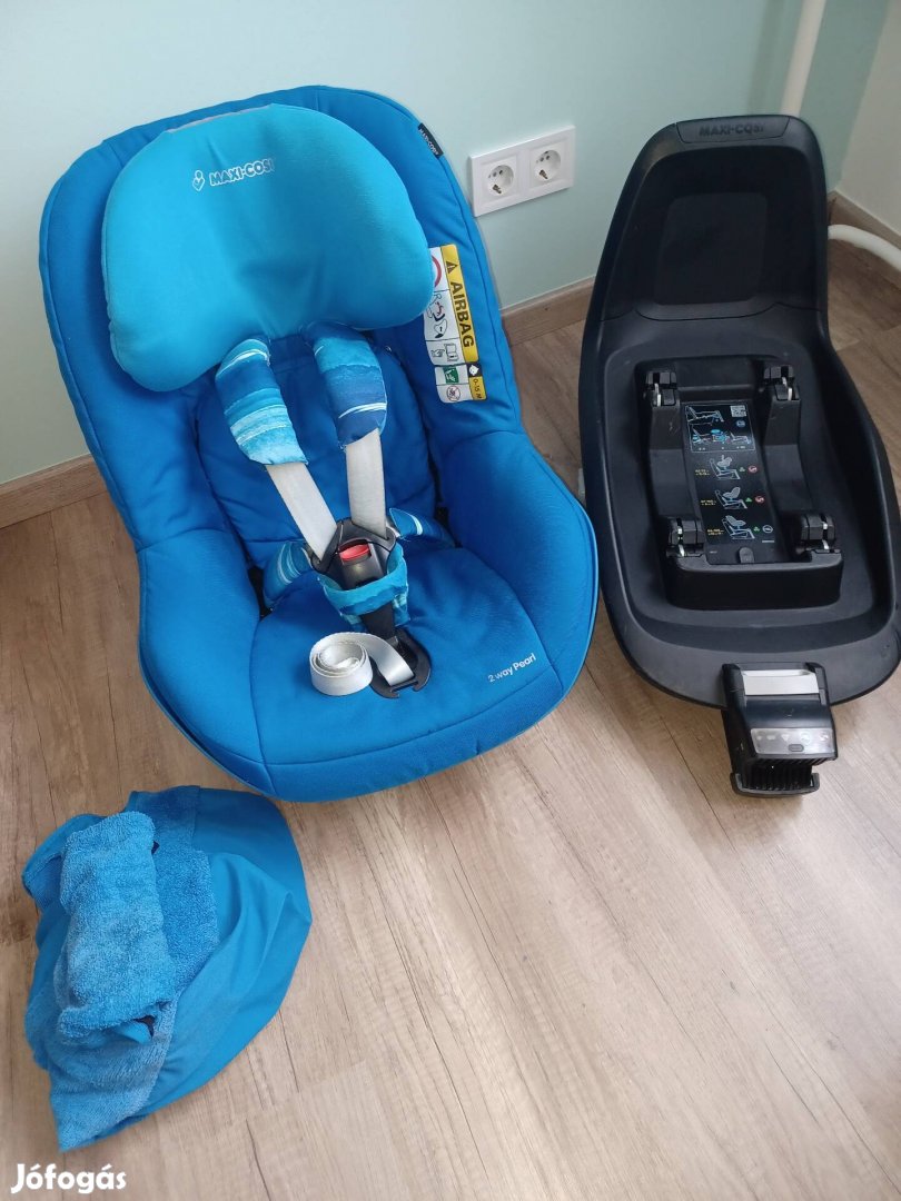 Maxi Cosi 2way Pearl autós ülés isofix talppal