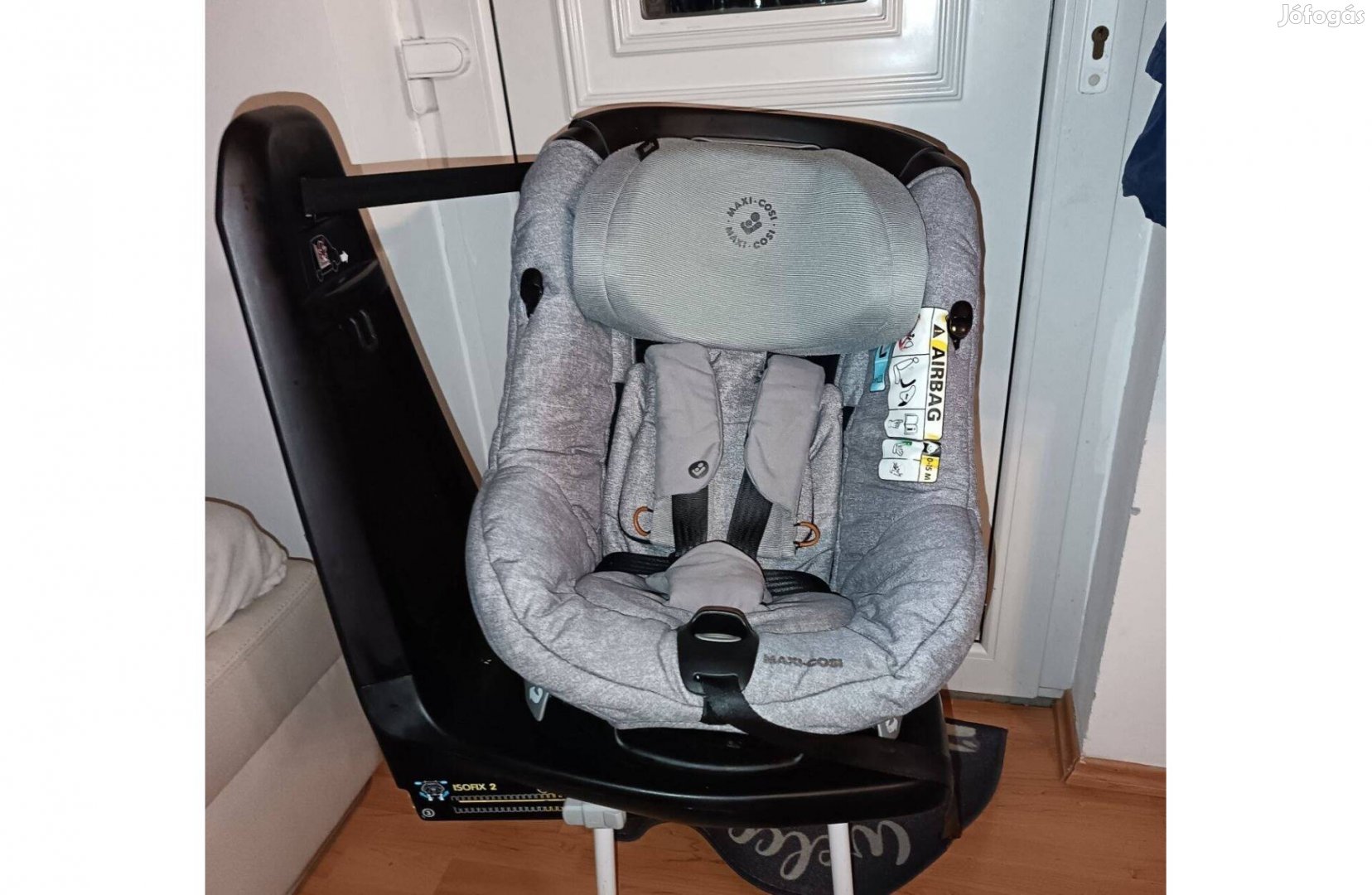 Maxi Cosi Axissfix Isofix 61-105cm autós gyerekülés