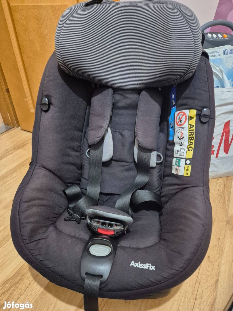 Maxi Cosi Axissfix gyerekülés