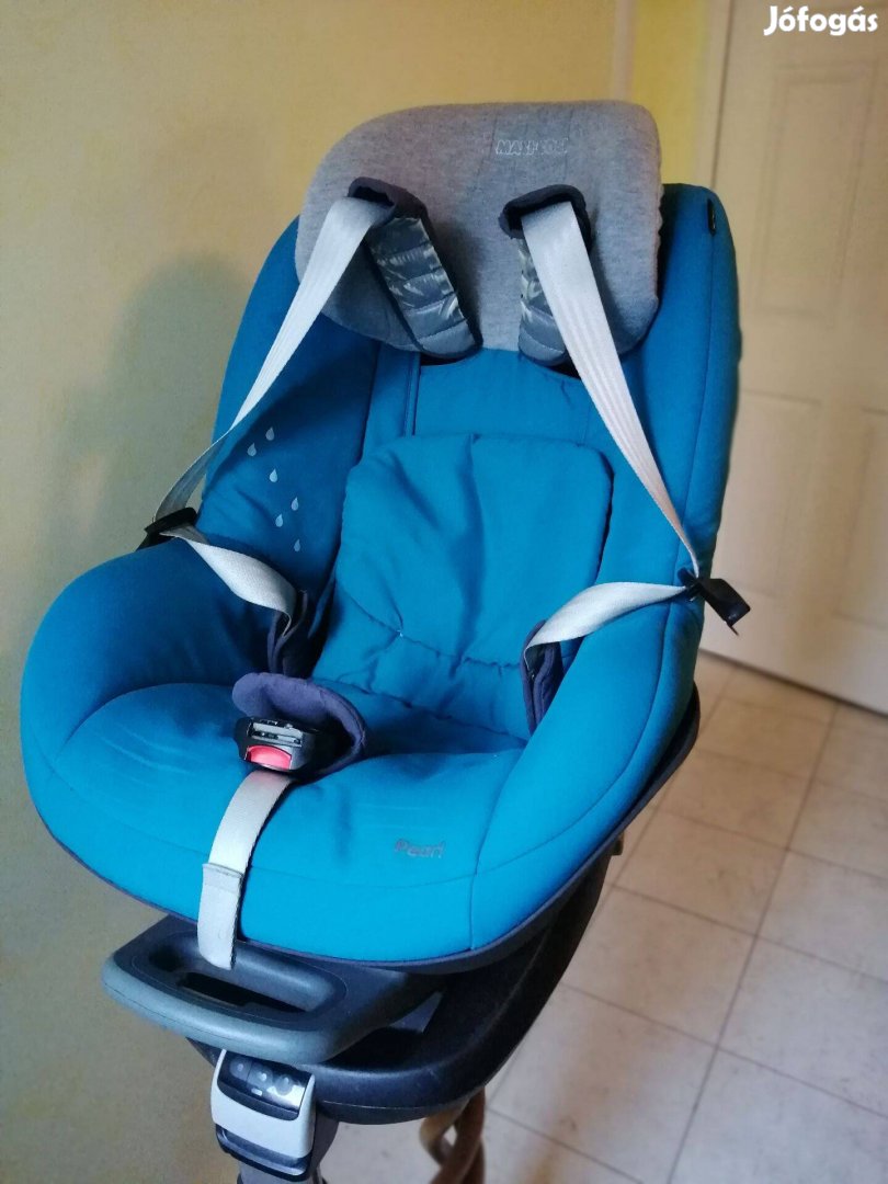 Maxi Cosi Pearl gyerekűlés isofix talppal együtt olcsón eladó!