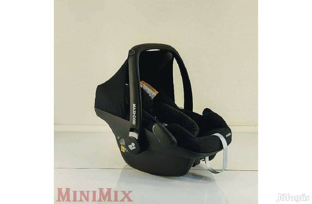 Maxi-Cosi Pebble Pro 45-75 cm Essential Black hordozó i-Size