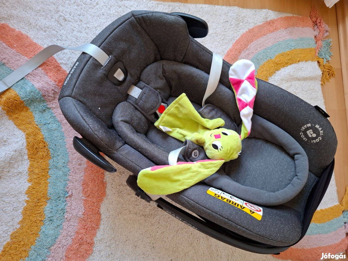 Maxi Cosi Rock babahordozó/autós gyerekülés + 2way fix isofixes talp
