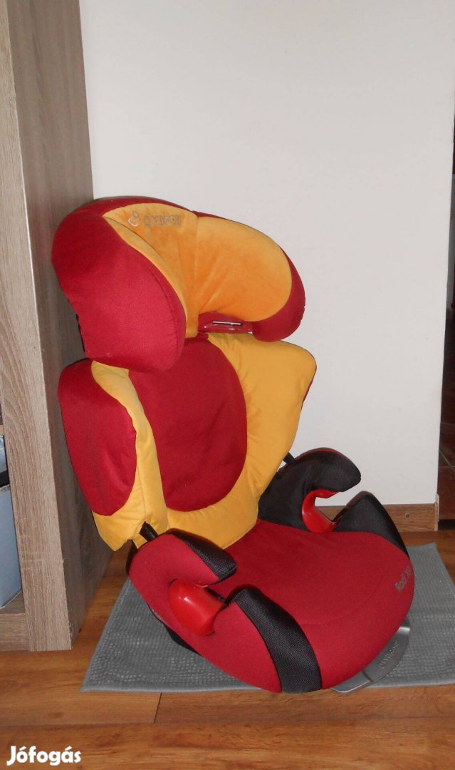 Maxi Cosi Rodi XP gyerekülés 15-36 kg bekötőtalppal